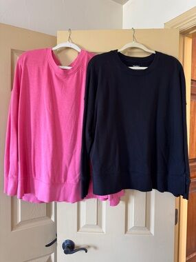 Pink & Black Crewneck Sweatshirts